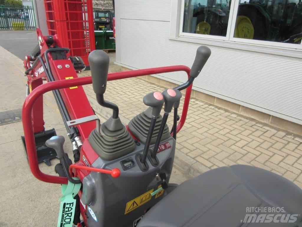 Yanmar SV08 Excavatoare pe șenile
