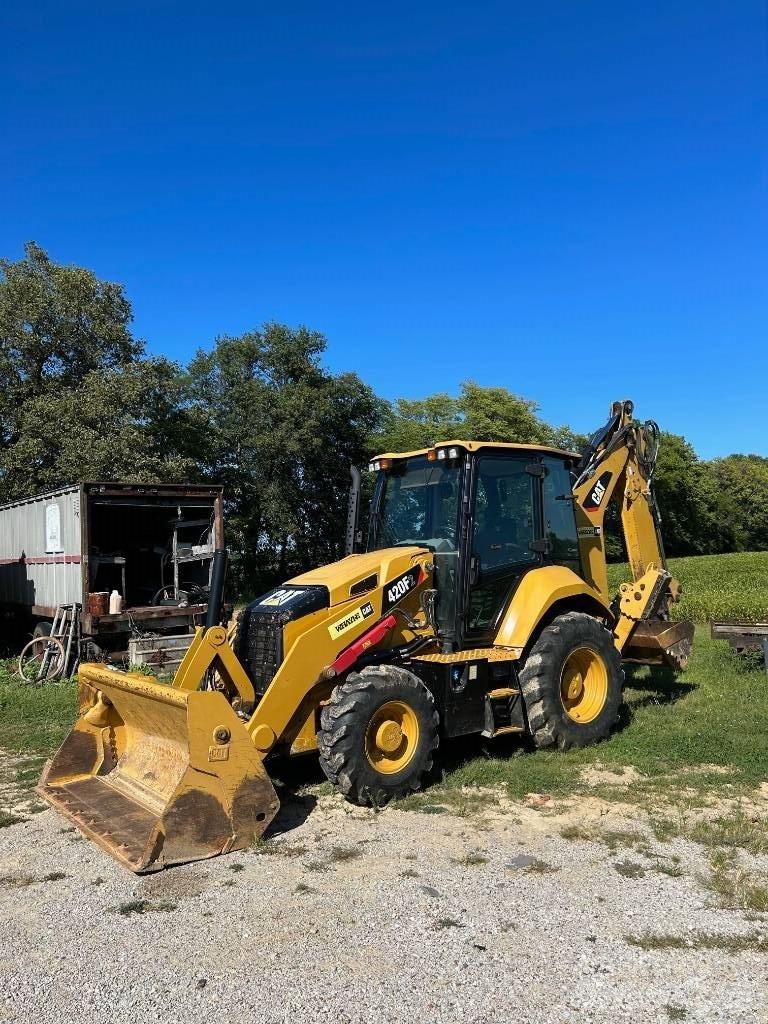 CAT 420 F2 ST Buldoexcavatoare