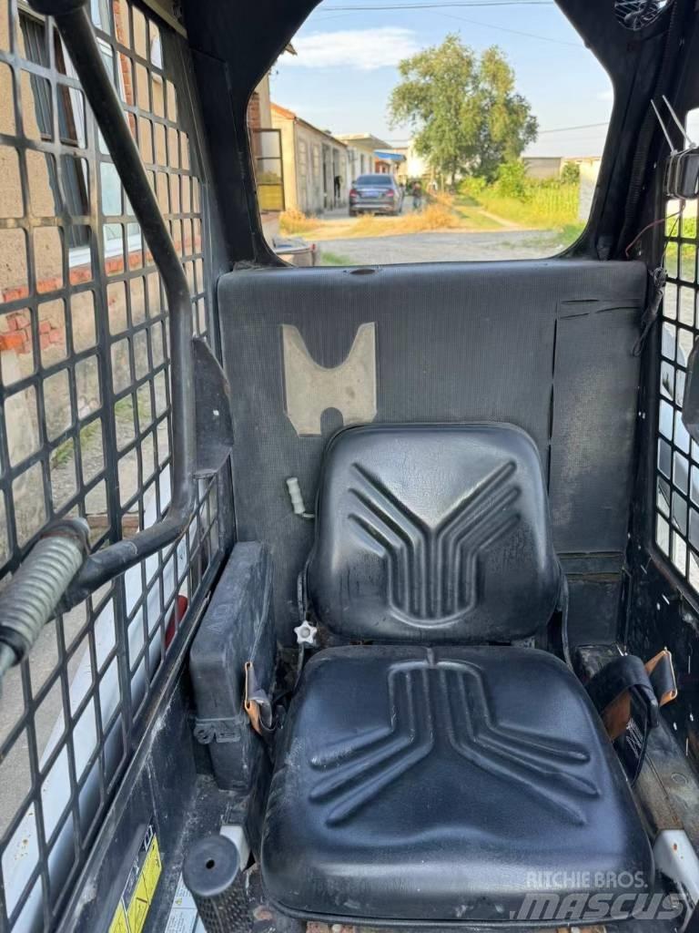 Bobcat S 70 Mini incarcator