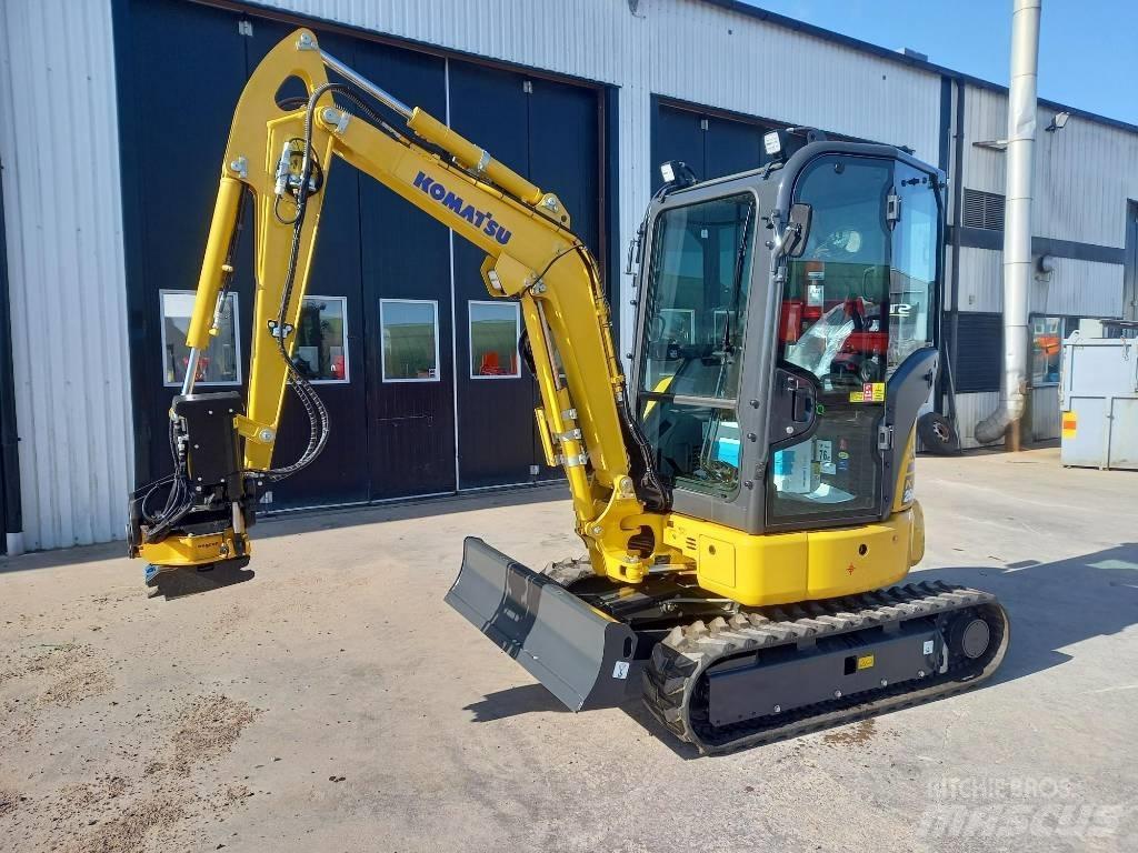 Komatsu PC26MR-5 Mini excavatoare < 7t