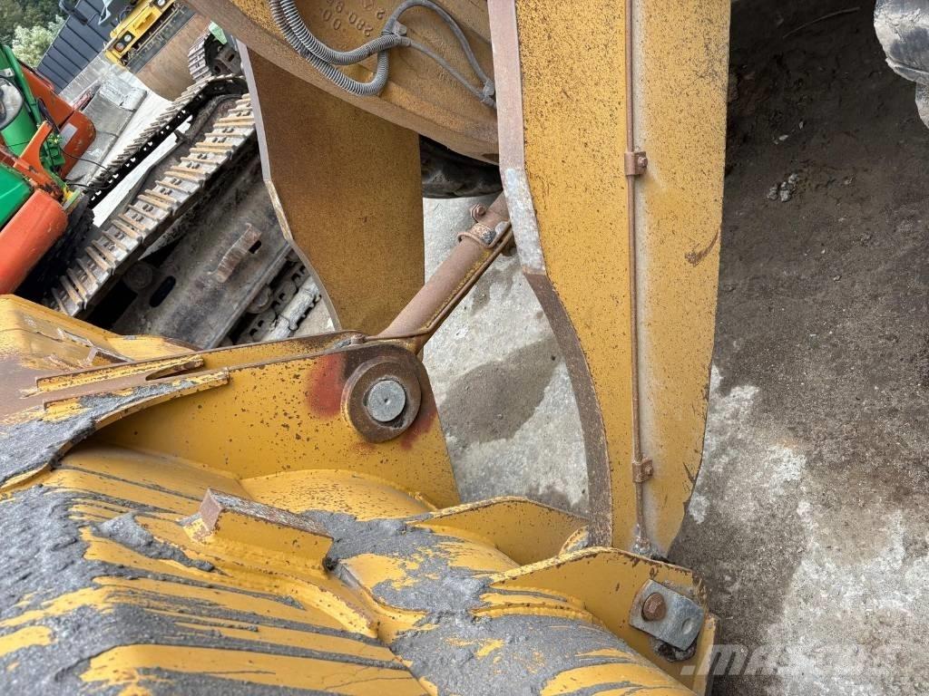 CAT 972 H Incarcator pe pneuri
