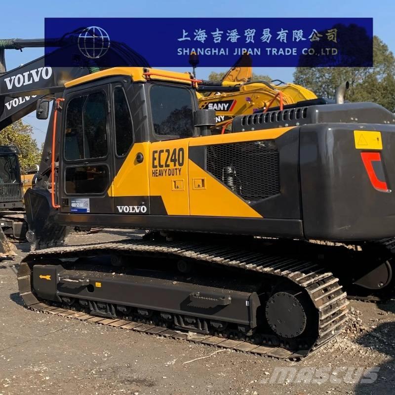 Volvo EC 240 Excavatoare pe șenile
