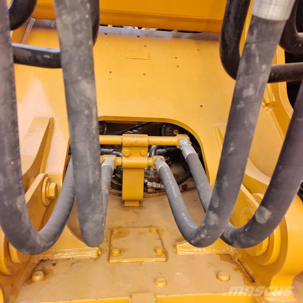 CAT 324 D 2 L Excavatoare pe șenile
