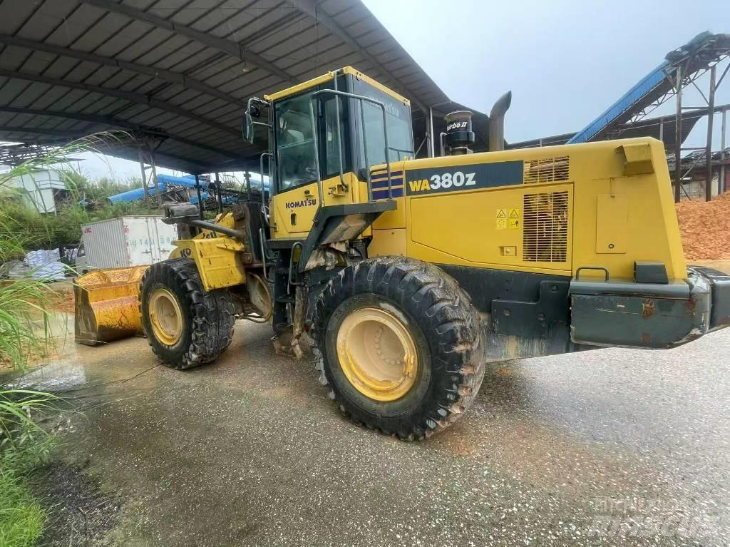 Komatsu WA 380-6 Incarcator pe pneuri