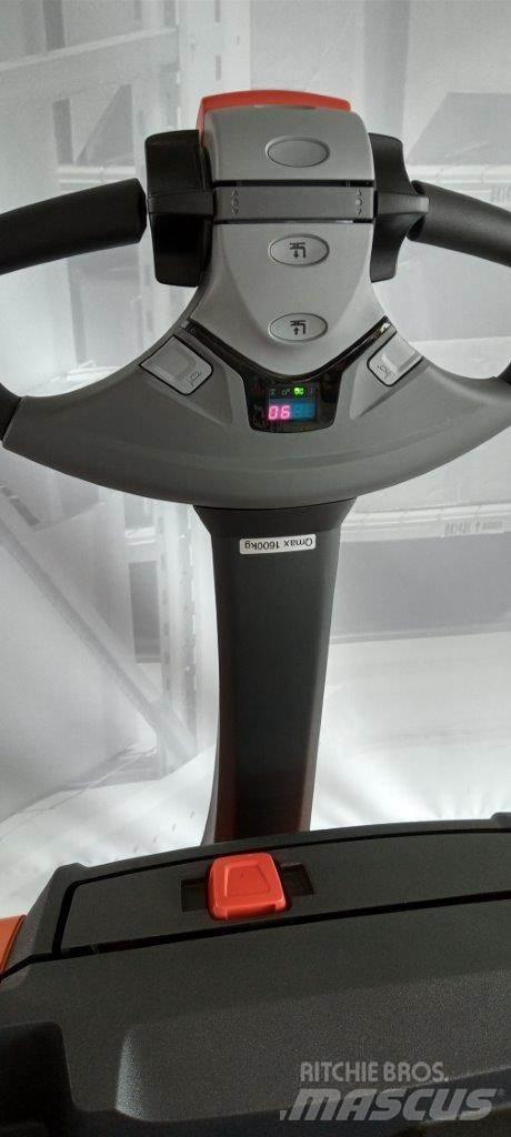 Toyota LWE 160 Transpaleta manuala