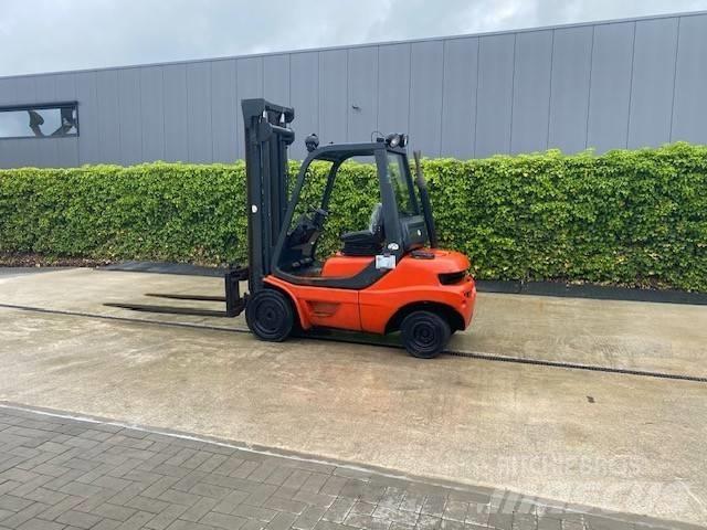 Linde H 30 D-03 Stivuitor diesel