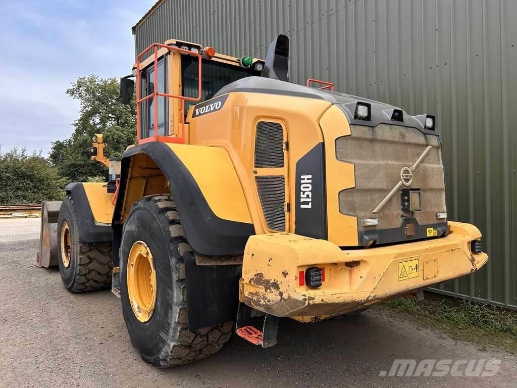 Volvo L150H Incarcator pe pneuri