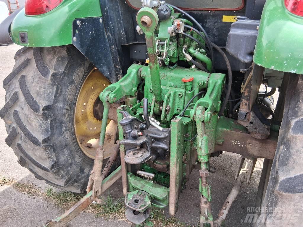 John Deere 5720 Tractoare