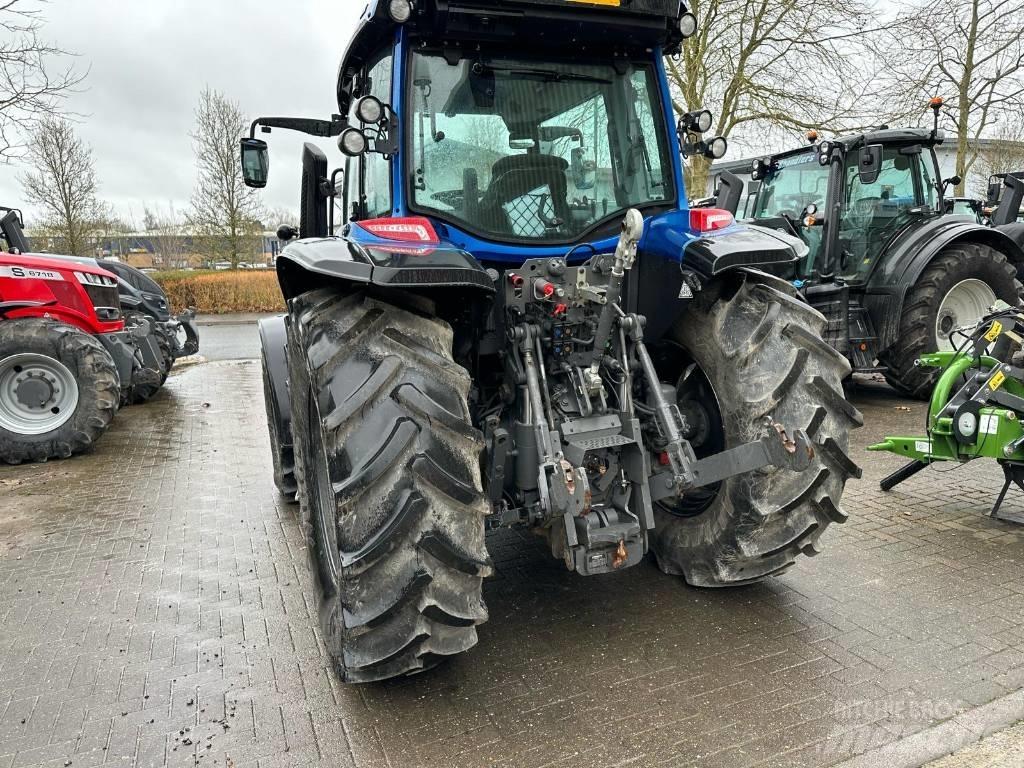 Valtra G125EA Tractoare