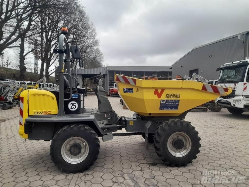 Neuson DW50 Minitractor de teren