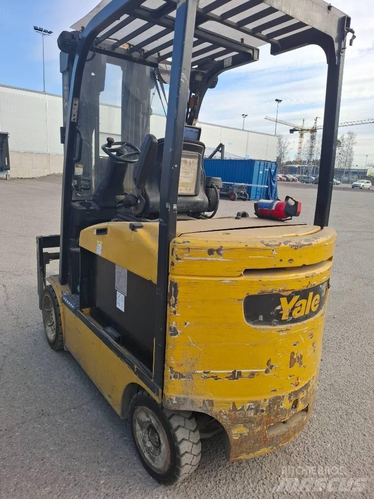 Yale ERC 40 VH Stivuitor electric