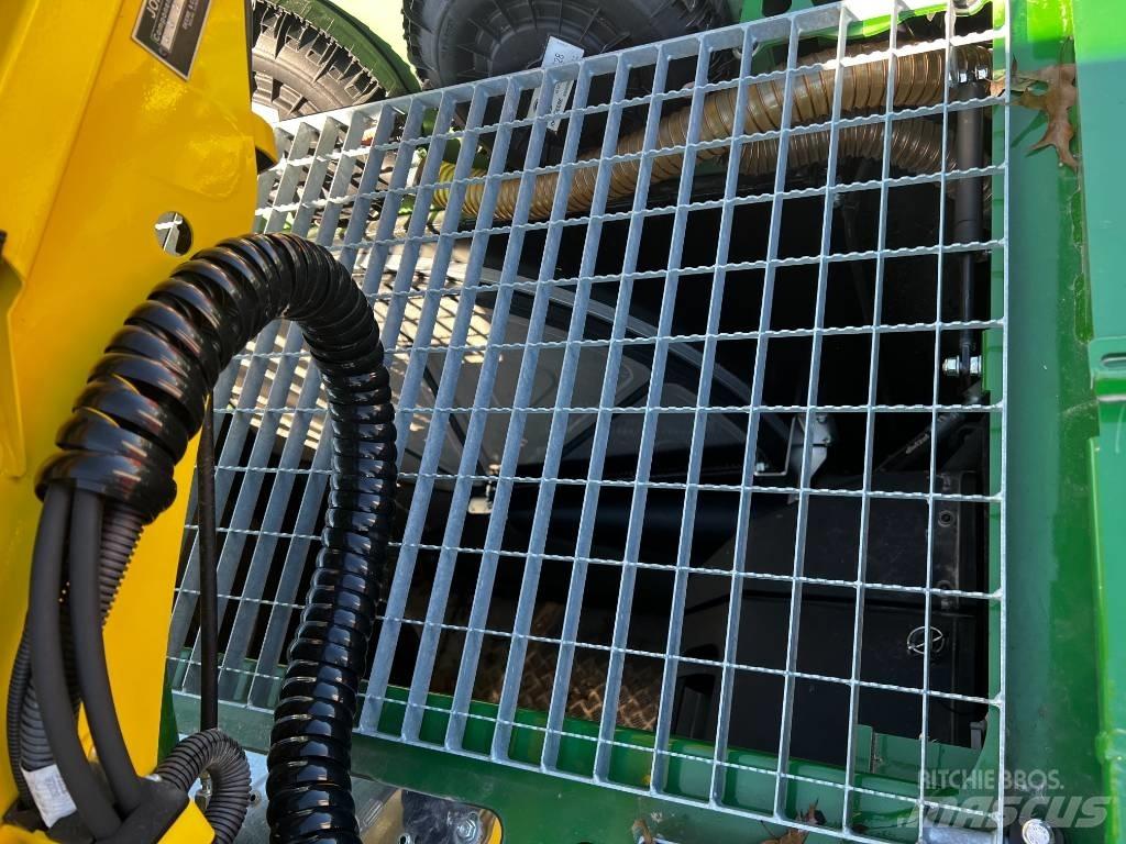John Deere 9800i Forajere cu autopropulsare