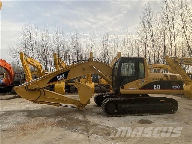 CAT 320C Excavatoare pe șenile
