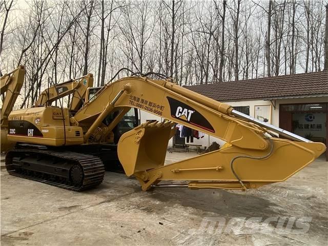 CAT 320C Excavatoare pe șenile
