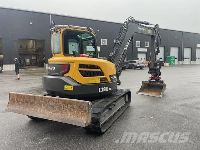 Volvo ECR 88 D Excavatoare 7t - 12t