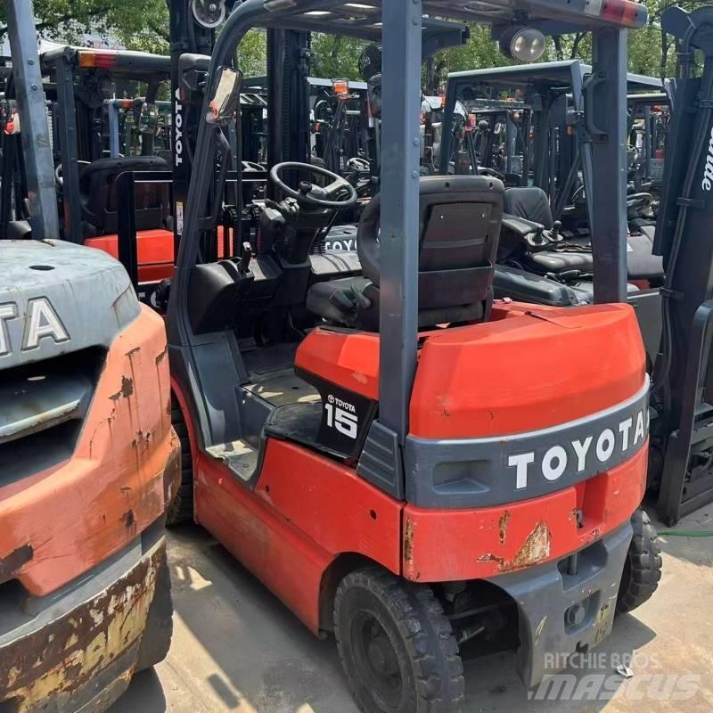 Toyota 15 Stivuitor electric