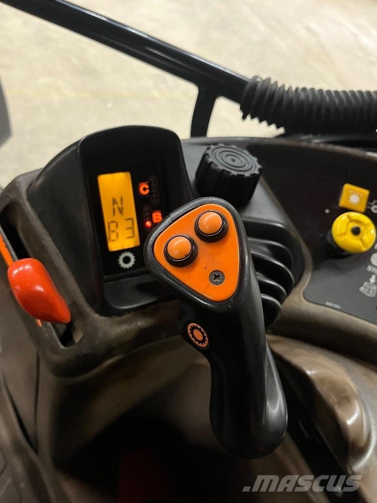 New Holland M 115 Tractoare