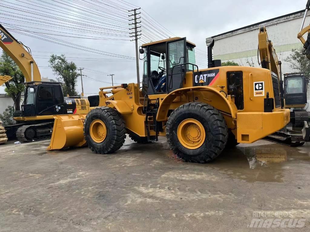 CAT 966 Incarcator pe pneuri