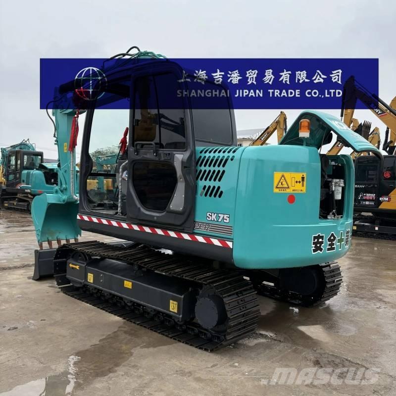 Kobelco SK 75 Excavatoare 7t - 12t