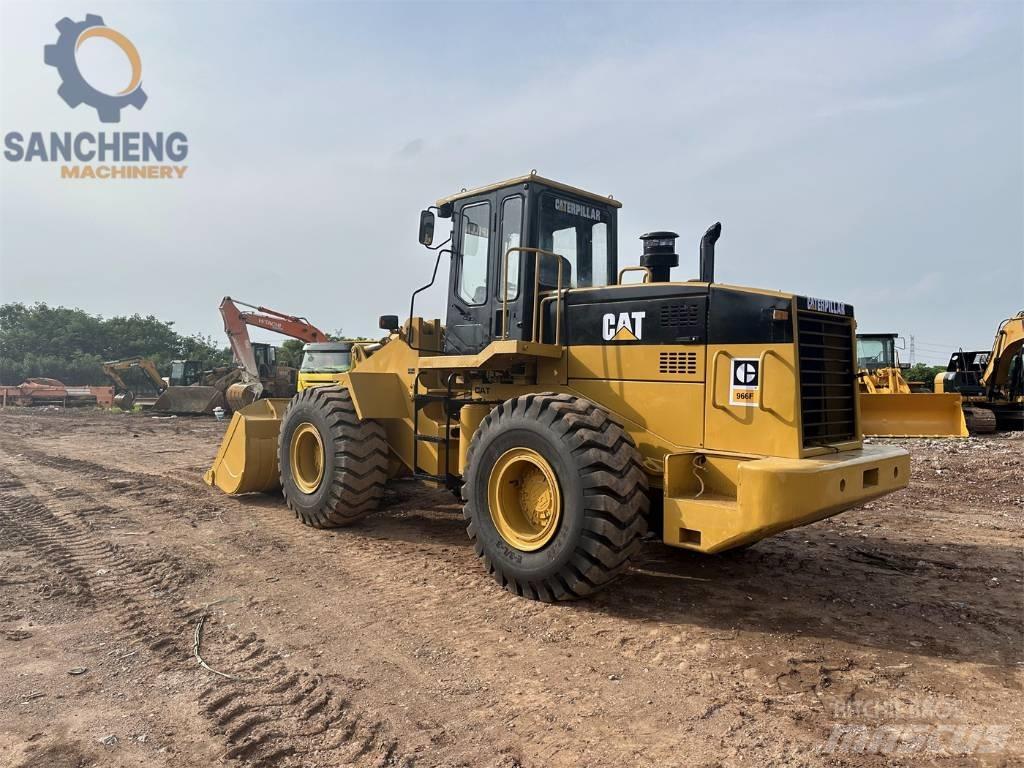 CAT 966F Incarcator pe pneuri