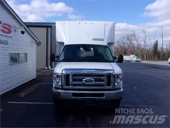 Ford E450 Autocamioane