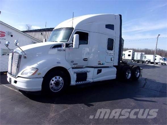 Kenworth T680 Autotractoare