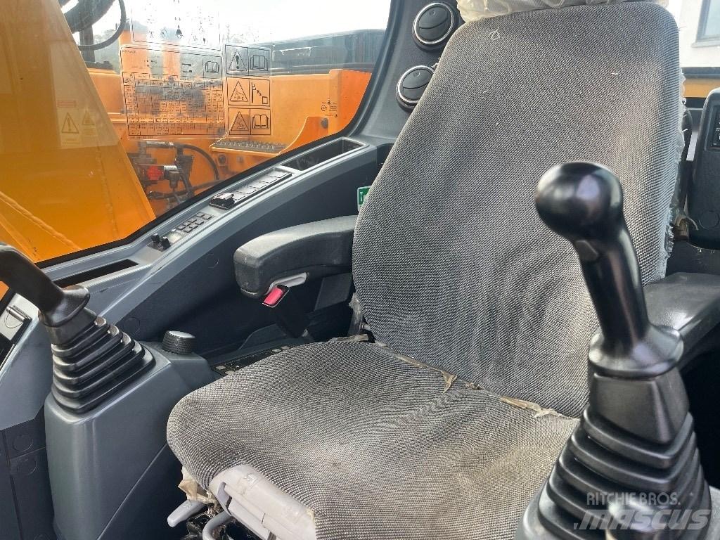 Hyundai HX 145 LCR Excavatoare pe șenile
