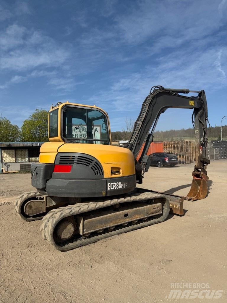 Volvo ECR 88 Excavatoare 7t - 12t