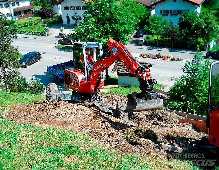 Euromach R45 Excavator amfibiu