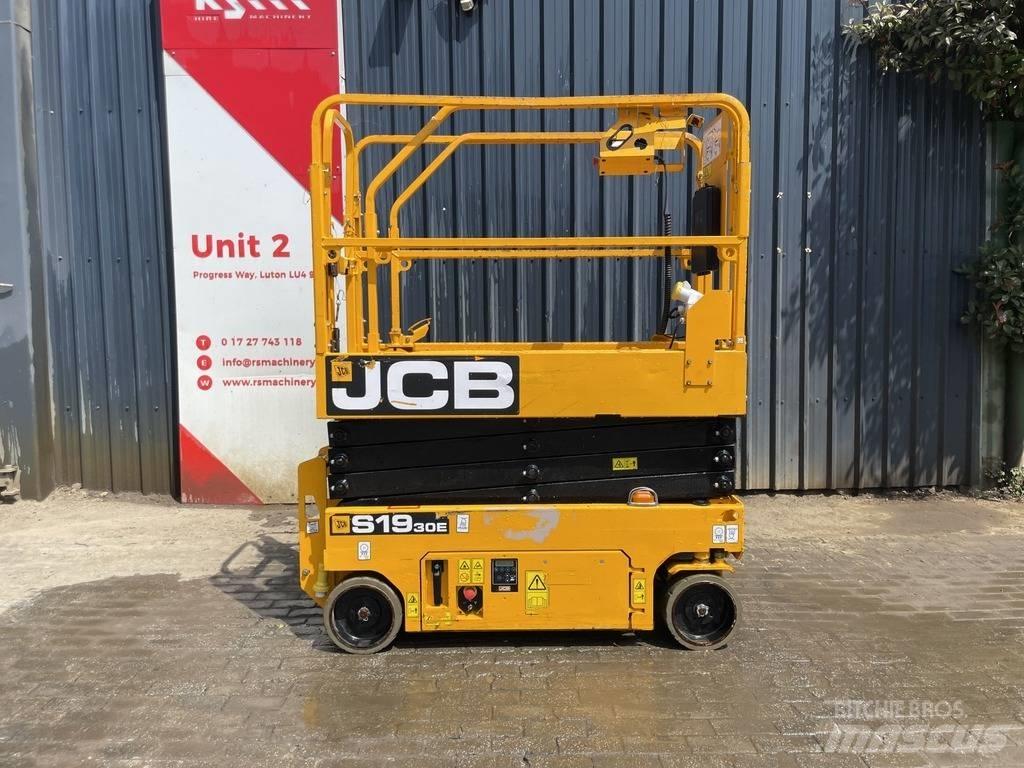 JCB S 1930 E Platforme foarfeca