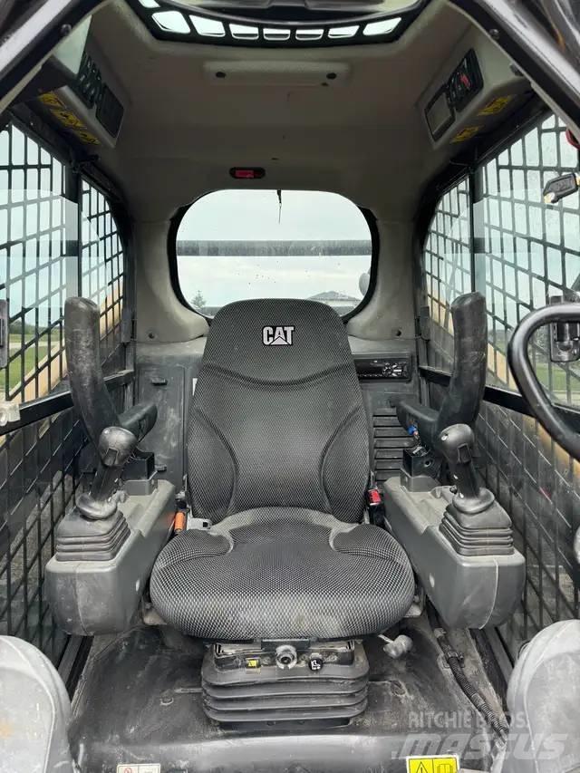 CAT 289 D3 Mini incarcator