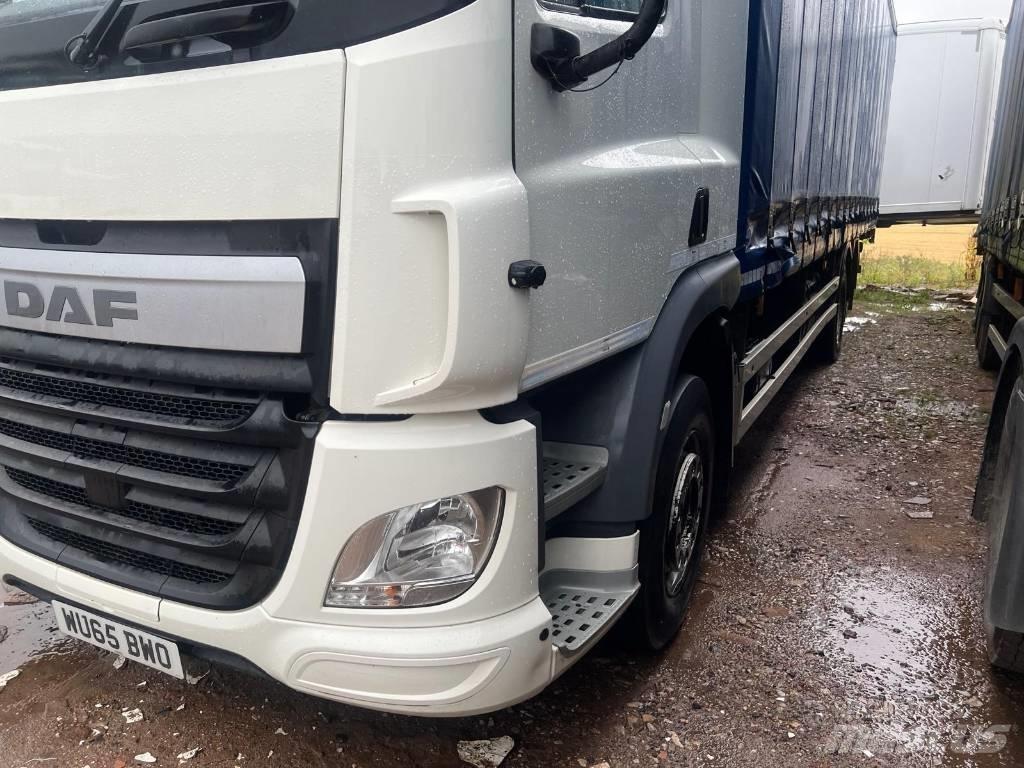 DAF CF 330 Camion cu prelata