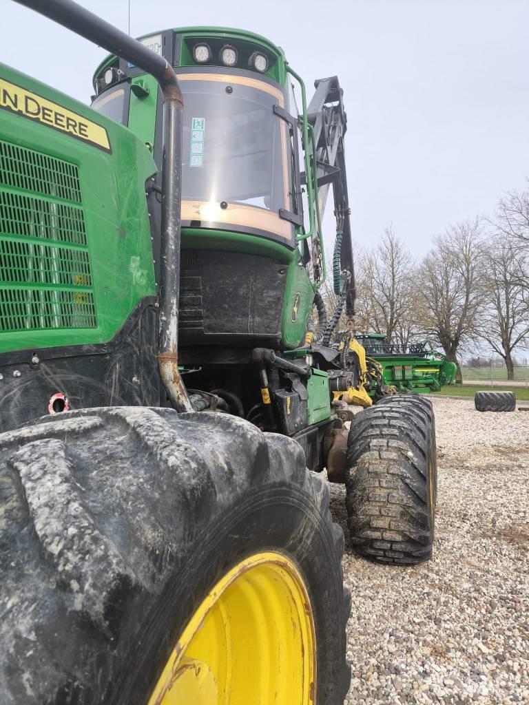 John Deere 1270G Combine forestiere