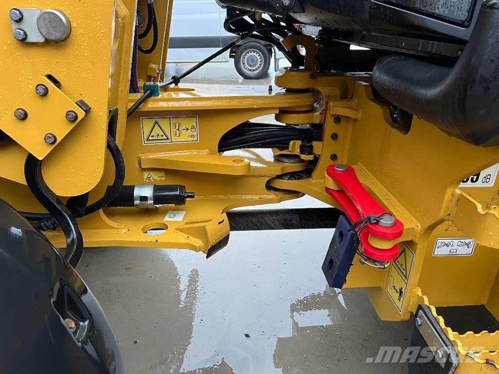 CAT 908M Incarcator pe pneuri