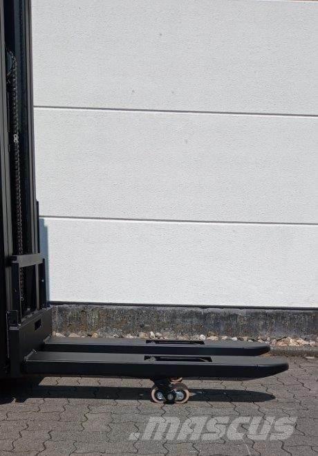 Toyota SWE160L Transpaleta manuala