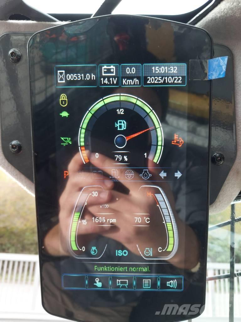 XCMG XC7-TV12 Încarcatoare cu excavator