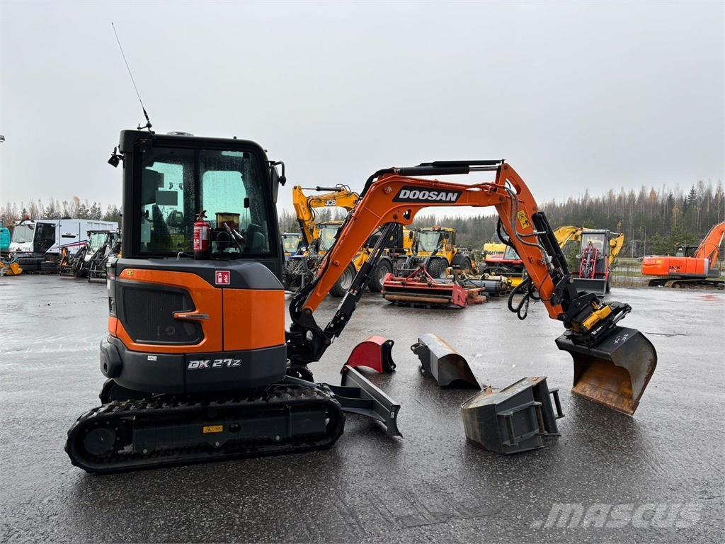 Doosan DX27Z-7 Mini excavatoare < 7t