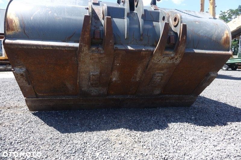 Liebherr L 576 Incarcator pe pneuri