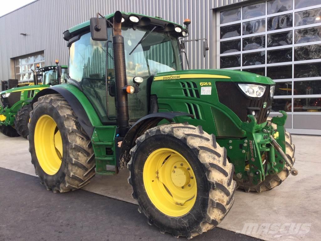 John Deere 6125R Tractoare