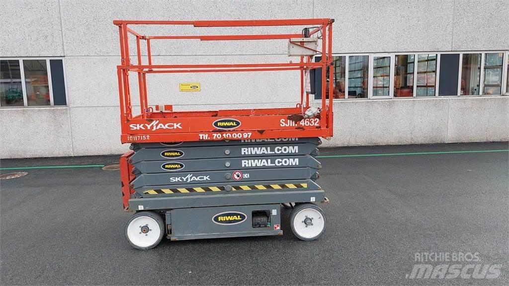 SkyJack SJIII4632 Platforme foarfeca