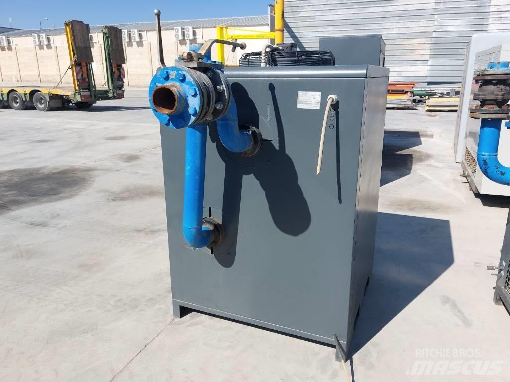 Atlas Copco FX 17 Uscatoare cu aer comprimat