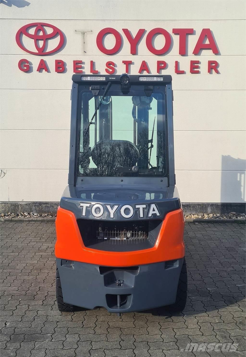 Toyota 52-8FDJF35 Stivuitor diesel
