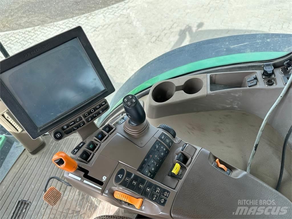 John Deere 7230R Tractoare