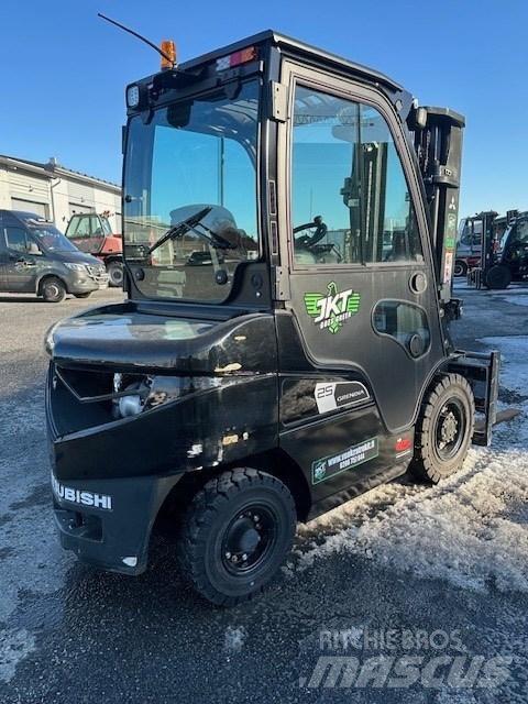 Mitsubishi FD25N3 Stivuitor diesel