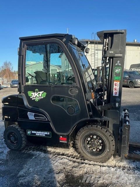 Mitsubishi FD25N3 Stivuitor diesel