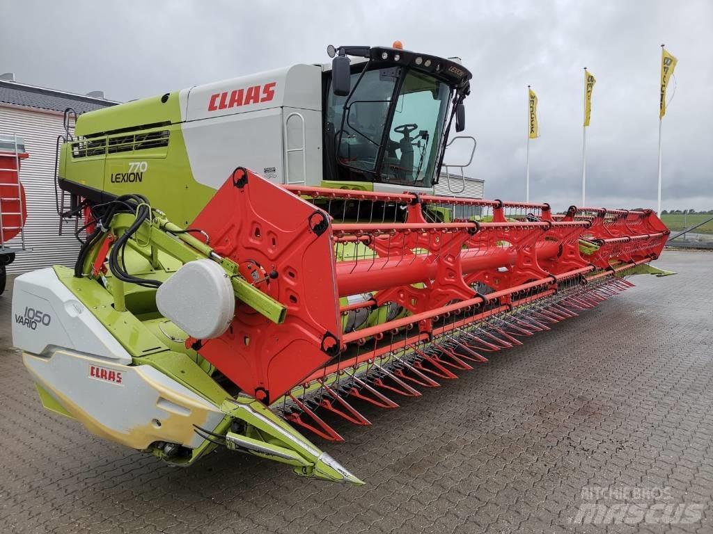 CLAAS Lexion 770 TT Combine de secerat