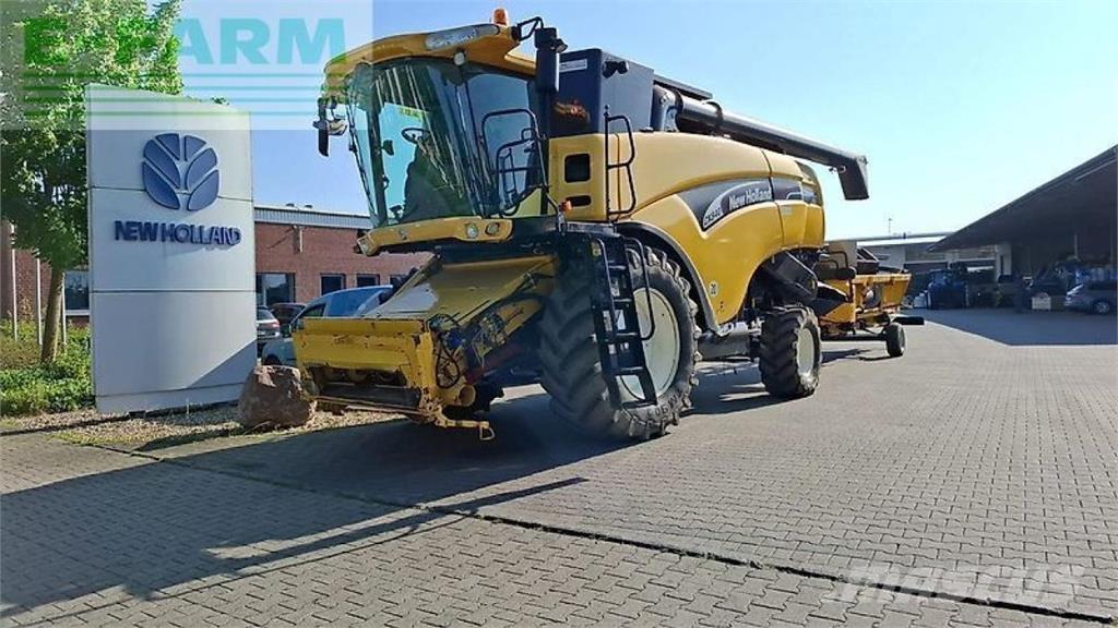 New Holland cx 840 Combine de secerat