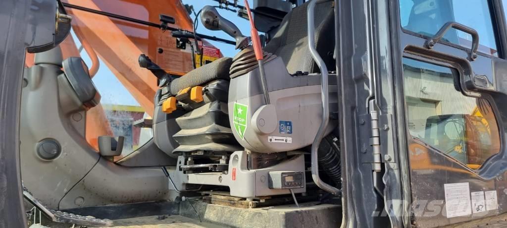 Hitachi ZX 280 LC-3 Excavatoare pe șenile
