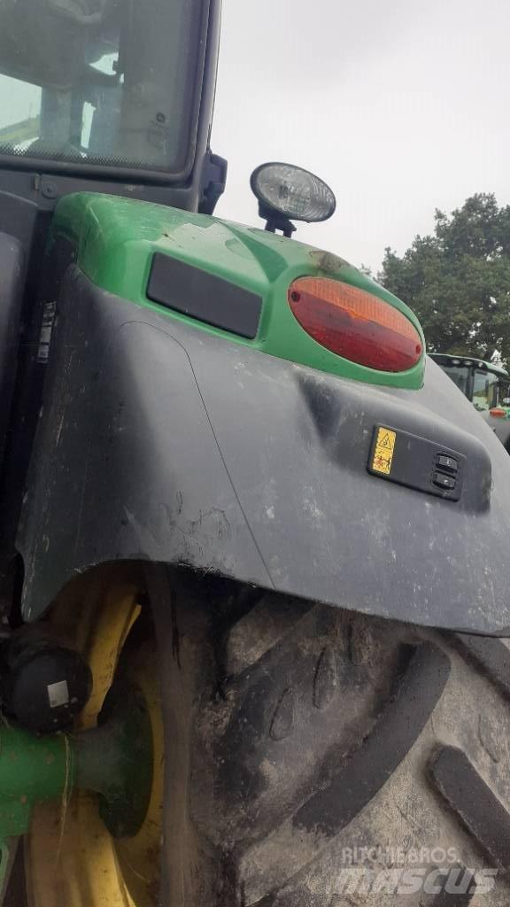 John Deere 6130 R Tractoare