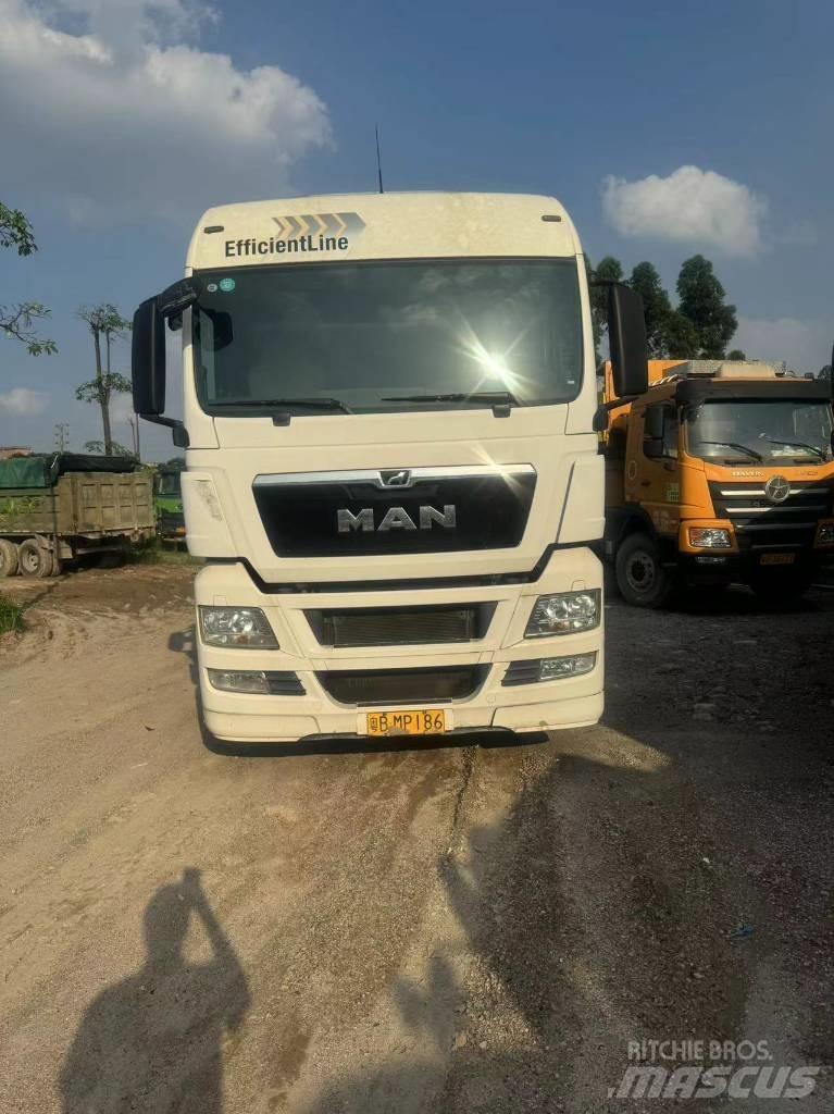 Sitrak SINOTRUCK 4x2 Autotractoare